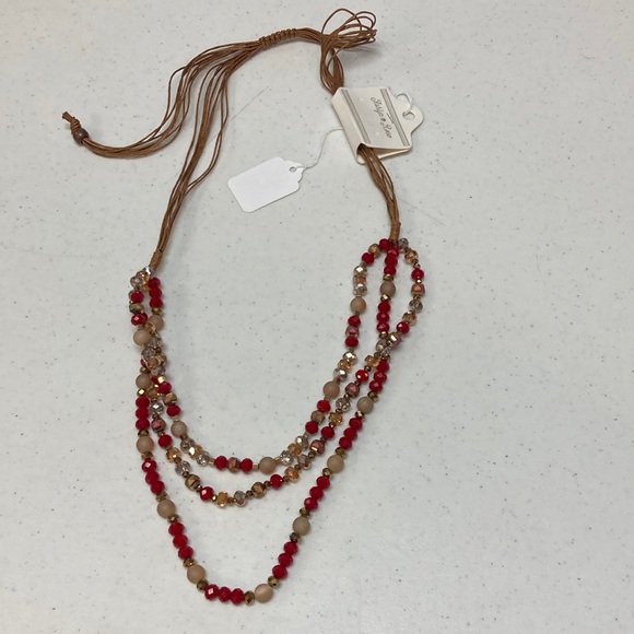 🎉HP🎉NWT Ashlyn Rose Beaded Necklace - Picture 3 of 7